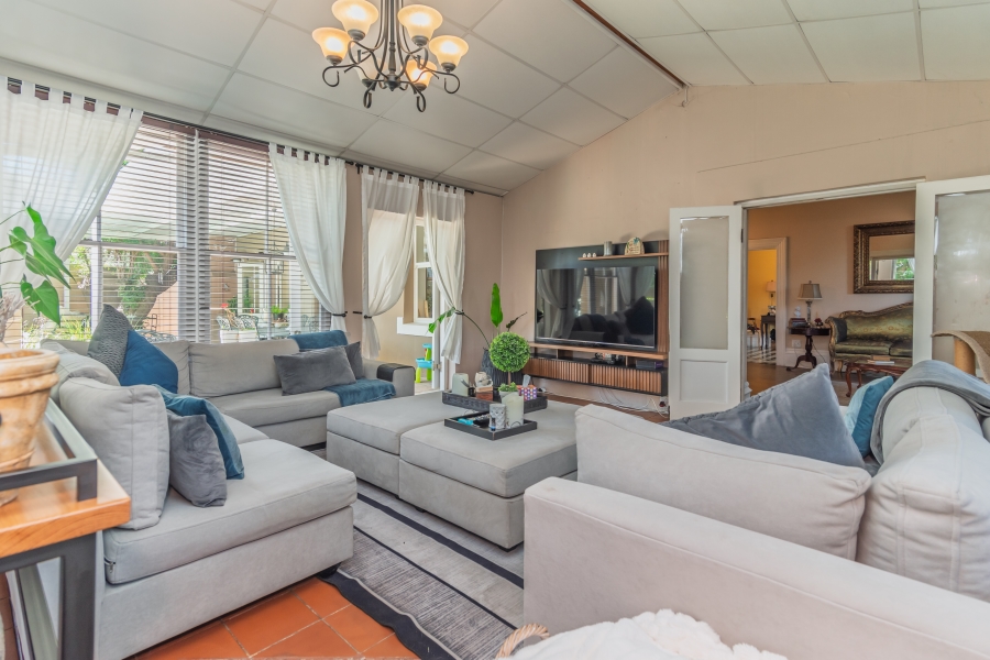 4 Bedroom Property for Sale in Claremont Western Cape